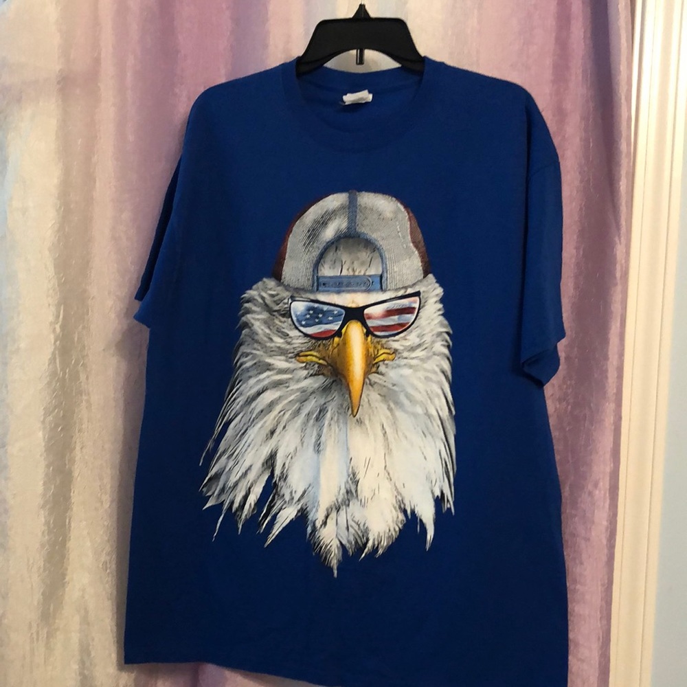 New Fruit of the Loom Men’s T- Shirt Eagle Design